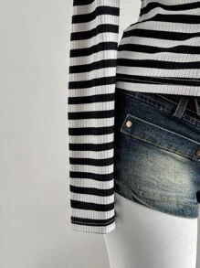 Elamini 黑白罗纹露肩褶饰纽扣装饰前开衩修身长袖 T 恤，时尚简约优雅，适合通勤、休闲、日常、约会、秋冬 - 黑與白 - 查看 7