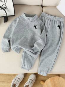 SHEIN Streecool Kids 2pcs Young Boy Casual Minimalist Half-Zip Stand Collar Sweatshirt & Elongated Sweatpants Set, Daily Outfit Boys Sweat Set Kids Sweat Set Boys Jogger Sets Kids Jogger Sets Boys Two Piece Set Boys Lounge Set Boys Casual Set 2 Pcs Set Young Boy Boys Autumn Winter Casual Two Piece Set Fall