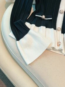 Franclia Women's Casual Ruffled Hem Long Sleeve Cardigan Fall Winter Cloth For Women - Black and White - View 3