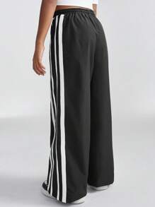 Coolane Kids 青少年女孩裤子运动衫运动衫返校服装妈妈和我 Garphic 复古 Kpop Y2k 黑白阔腿运动裤足球/排球感恩节万圣节服装圣诞节运动裤春/秋/冬