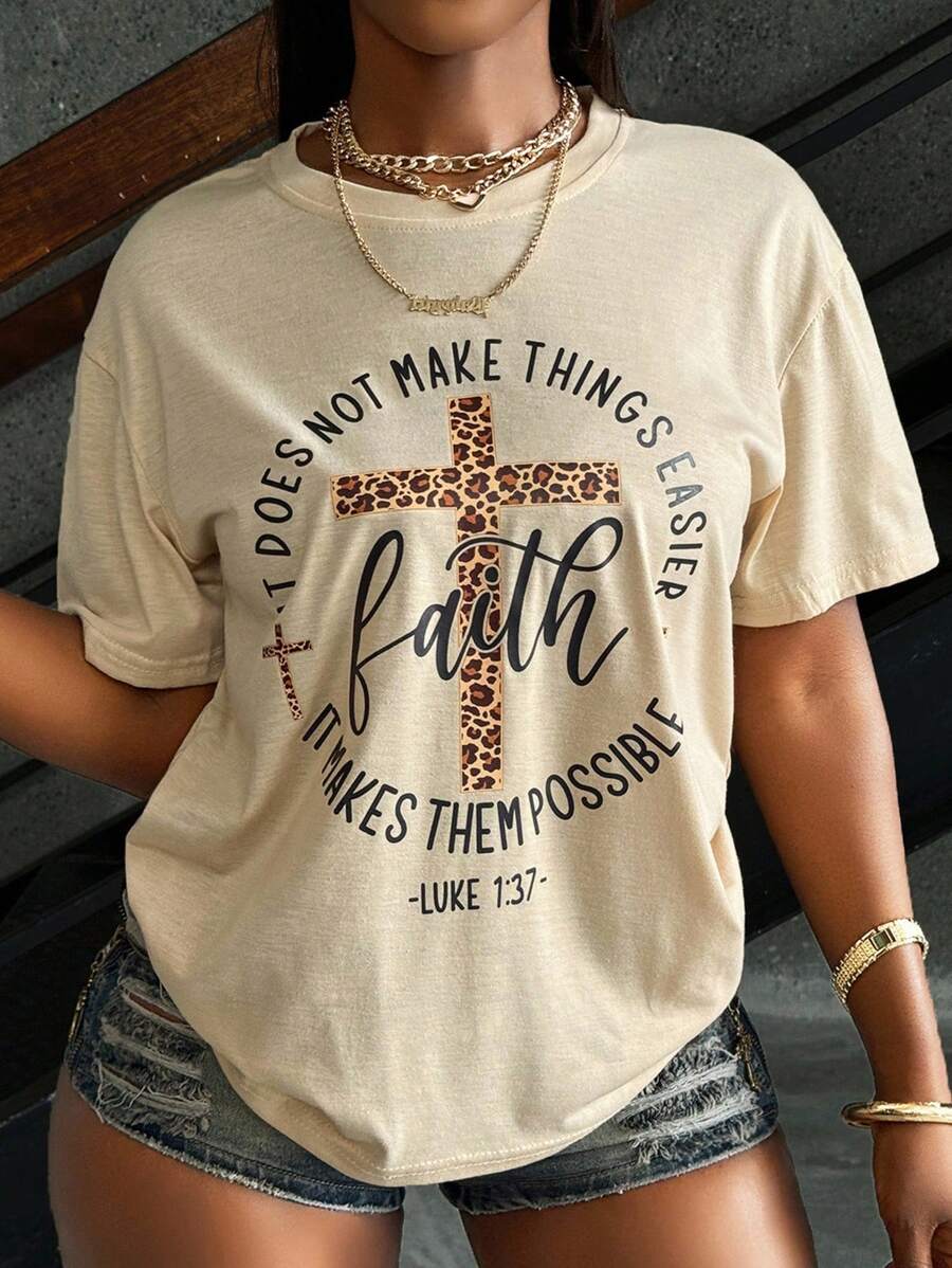 Rovax Camiseta gráfica con estampado de leopardo y eslogan para mujer - Beis - Ver 1