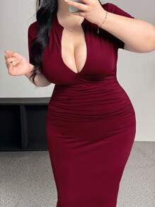 Flirla 大码女式V领纯色收腰侧开衩短袖紧身性感连衣裙，春季 - 酒紅色 - 查看 1