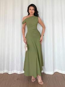 Elenzga 女士优雅奢华正式长裙，不对称领口，荷叶边细节，收腰，A 字廓形，拉链开合，绿色，适合万圣节、圣诞节、国庆节、新年派对、毕业典礼、婚礼、角色扮演 - 橄欖綠 - 查看 6