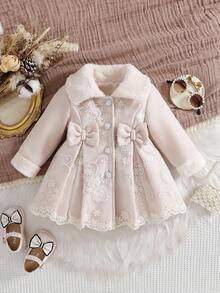 Souflis Souflis Baby Girls' 3D Bow Floral Mesh Furry Collar A-Line Long Sleeve Woolen Coat. Decorated With 3D Bow And Floral Mesh, Elegant And Refined. Paired With Furry Collar And Classic A-Line Long Sleeve Silhouette, Fashionable And Generous. Whether To Play Or Attending Family Gatherings, The Baby Can Be The Most Shining Presence. Fall Winter - Apricot - View 8