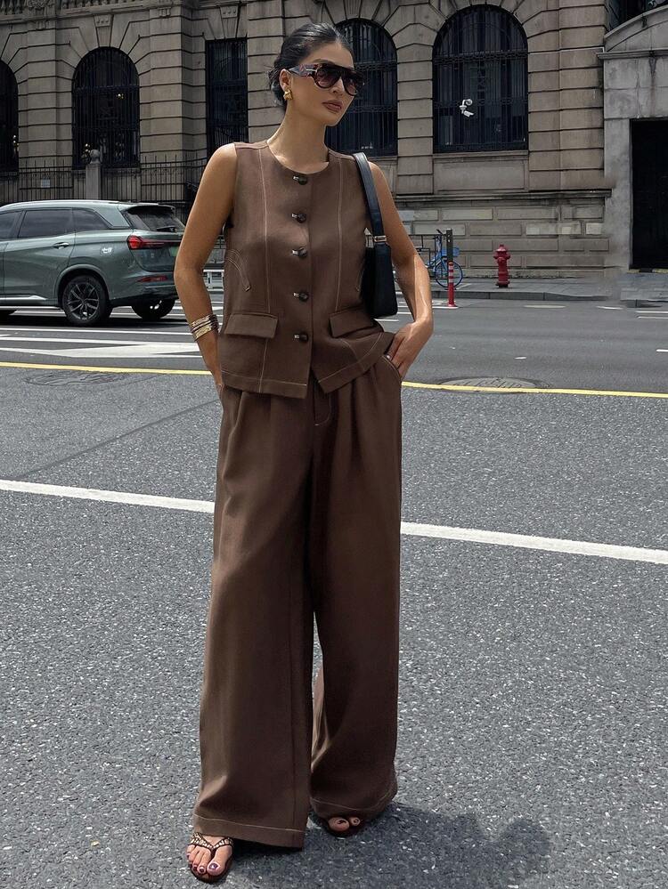 DAZY 2 件套极简主义复古硬币设计无袖圆领单排扣背心和裤子套装，高端时尚 - 棕色 - 查看 5