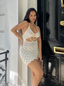 NegzBox Robe moulante sexy avec décolleté en V et fines bretelles, décorée de métal en forme d'étoile de mer ajouré. Robe dos nu à fines bretelles idéale pour les vacances, les rendez-vous, le thé de l'après-midi, les vacances, les festivals de musique, le style boho, la plage, l'été - Blanc - Voir 3