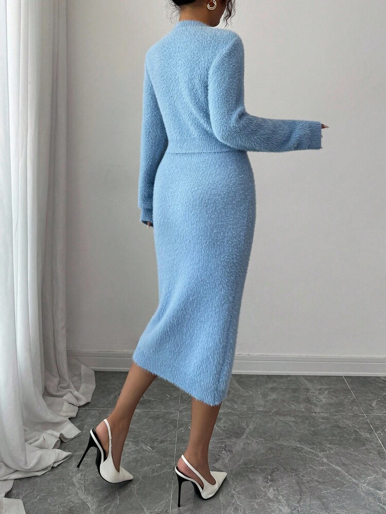 Elenzga 女装秋冬新款圆领长袖短款仿貂毛软口袋金属纽扣设计高端优雅开衫针织裙两件套 - 淺藍色 - 查看 3