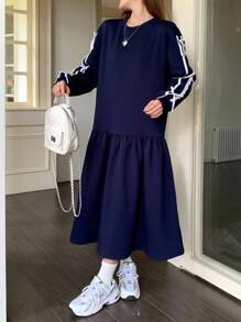 1. 海军蓝圆领卫衣裙，蕾丝蝴蝶结装饰卫衣裙，少女甜美保暖衬里卫衣裙，可爱休闲裙 - 藏蓝色 - 查看 4