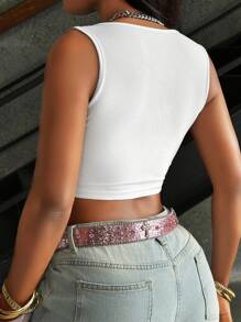 Rovax 女式夏季心形与字母印花修身短款背心，V 领设计，That Girl 图案 T 恤，女式上衣 - 白色 - 查看 2