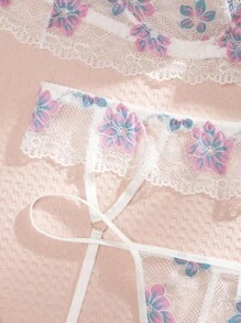 SHEIN Plus Size Romantic Floral Lace Patchwork Wireless Lingerie Set, 3pcs - White - View 3