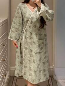 DAZY Chinese Style Floral Print Loose Wrap Around Women Robe, Fall Pajama, Winter - Green - View 5