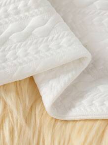 SHEIN 男婴纯色圆领长袖麻花针织连体衣，新生儿秋冬套装，针织男婴套装，新生儿婴儿套装，麻花针织连体衣，男婴服装，中性婴儿服装，男女通用天然婴儿服装，新生儿