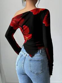 Firerie 休闲度假风格性感红黑撞色热带花卉印花不对称下摆喇叭袖露肩弹力 T 恤，适合夏季度假、露肩上衣秋装、秋季上衣 - 彩色 - 查看 2