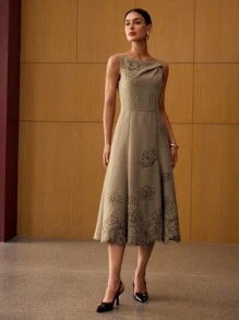MOTF PREMIUM WOOL EMBROIDERED MID-LENGTH DRESS - Khaki - View 4