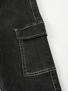 SHEIN Conjunto informal de dos piezas para niño preadolescente con chaqueta de mezclilla negra suelta con estampado de cara sonriente y cómodos jeans elásticos ajustados, ropa cómoda y sencilla para diario, invierno, otoño, festivales y uso escolar - Negro - Ver 7