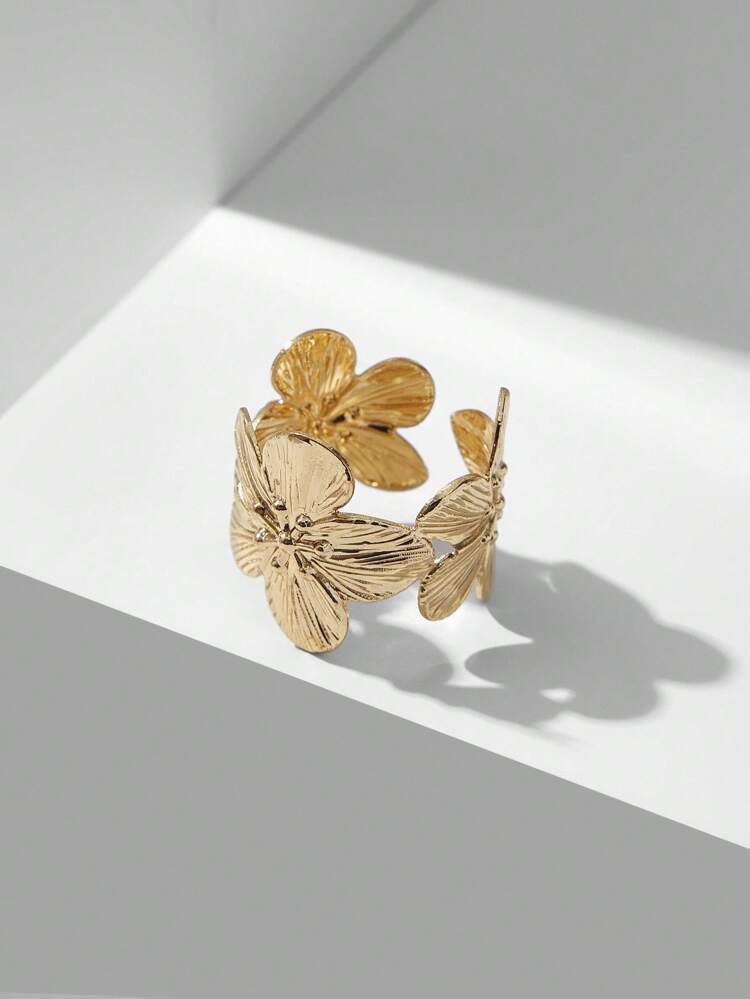 18K GOLD-PLATED LARGE FLOWER OPENING RING