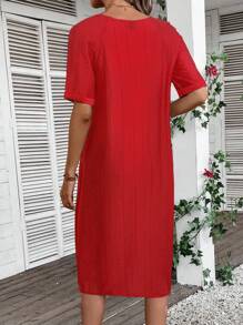 EMERY ROSE 純色正面鈕扣雙口袋束腰洋裝