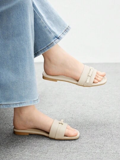 CUCCOO BIZCHIC 女士棕色舒适春夏时尚扣饰凉鞋