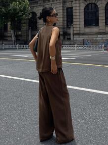 DAZY 2 件套极简主义复古硬币设计无袖圆领单排扣背心和裤子套装，高端时尚 - 棕色 - 查看 2