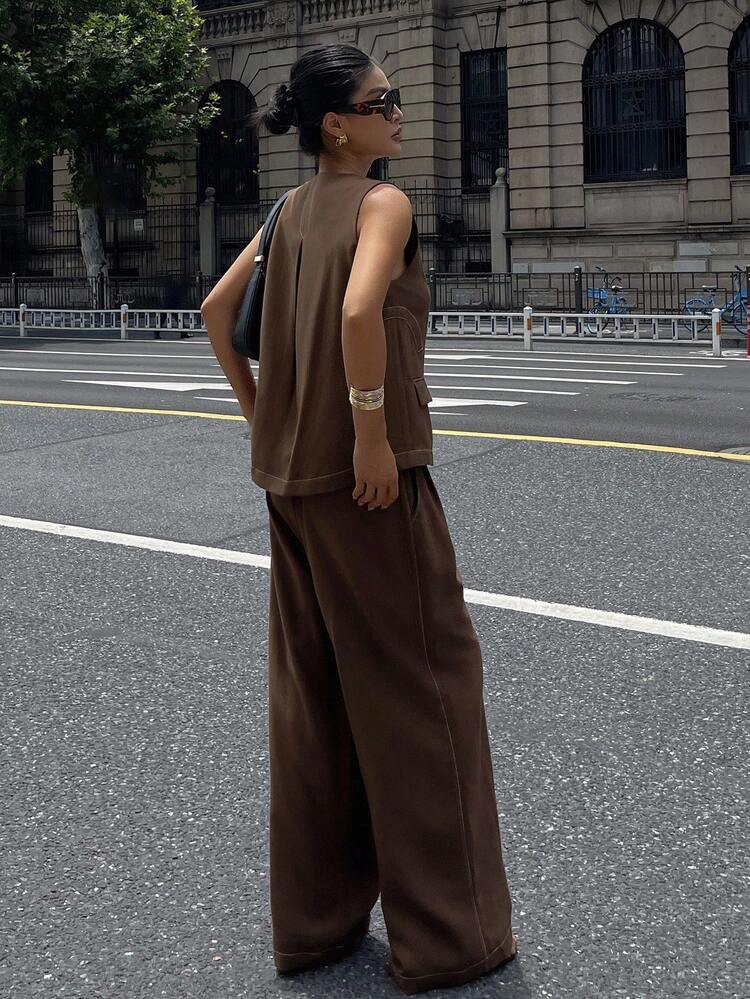 2pcs Minimalist Vintage Coin Design Sleeveless Crew Neck Single-Breasted Vest And Pants Set, High-End Fashion