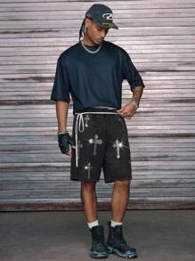 AXEPEAK Men's Elastic Waist Rhinestone Cross Pattern Pocket Loose Shorts - Black - View 4