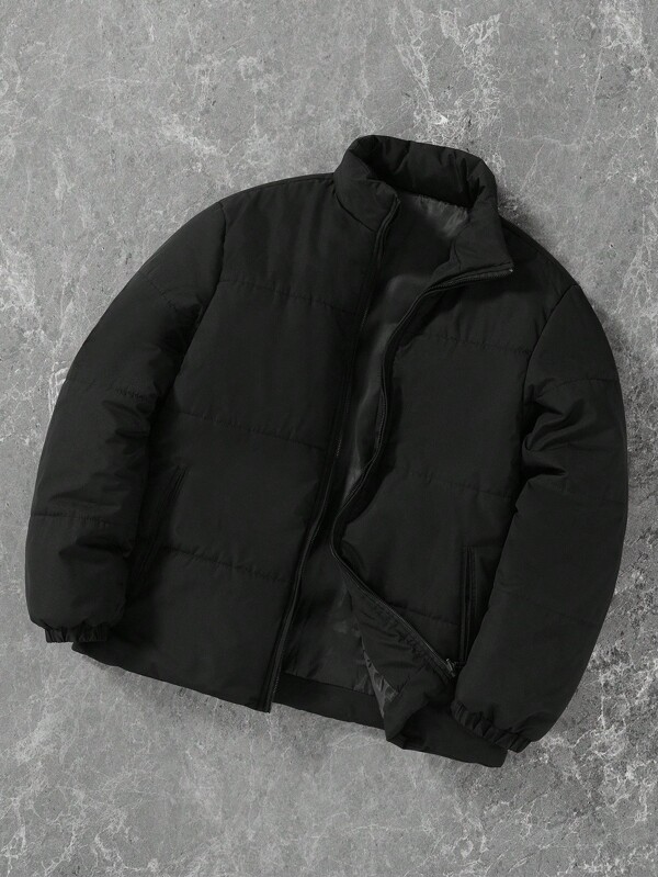 Manfinity Hypemode Abrigo acolchado de manga larga con cuello alto de unicolor para hombre, estilo corto casual para el invierno, chaqueta con cremallera negra, chaqueta de invierno, chaqueta Y2K, chaqueta acolchada, chaqueta acolchada negra, otoño