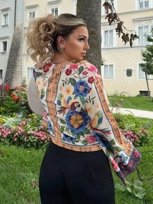 Jeta Ari Gewebtes Print, 3/4-Ärmel, vorne gebunden, lockeres, kurzes Damenhemd, Sommeroutfits für Damen, Strandkleidung, Ostern, Strandoutfits für Damen, Frühlingsferien, Urlaubsoutfits für Damen, Konzertoutfit für Damen, BOHO, Böhmen, Musikfestival, tropische Urlaubskleidung für Damen - Verschiedenfarbig - Übersicht 2