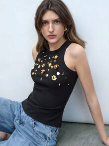 Maija 女士无袖金属花卉装饰圆领舒适背心，适合音乐节、派对、复古风格