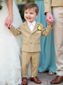 2 pezzi/Set Outfit da Gentiluomo per Bambino, Giacca Kaki con Decorazione a Fiore sul Petto e Pantaloni, Comodo, Versatile, Stile Britannico Classico Retrò, Adatto per Interno, Esterno, Quotidiano, Sport, Gioco, Festa, Servizio Fotografico, Vacanza, Festival, Matrimonio, festa di nascità, Elegante, Invitato a Matrimonio, Paggetto, Anello Ragazzo Outfit da Matrimonio Formale per Bambino Maschio Beige, in Autunno/Inverno - Cachi - Visualizzare 7