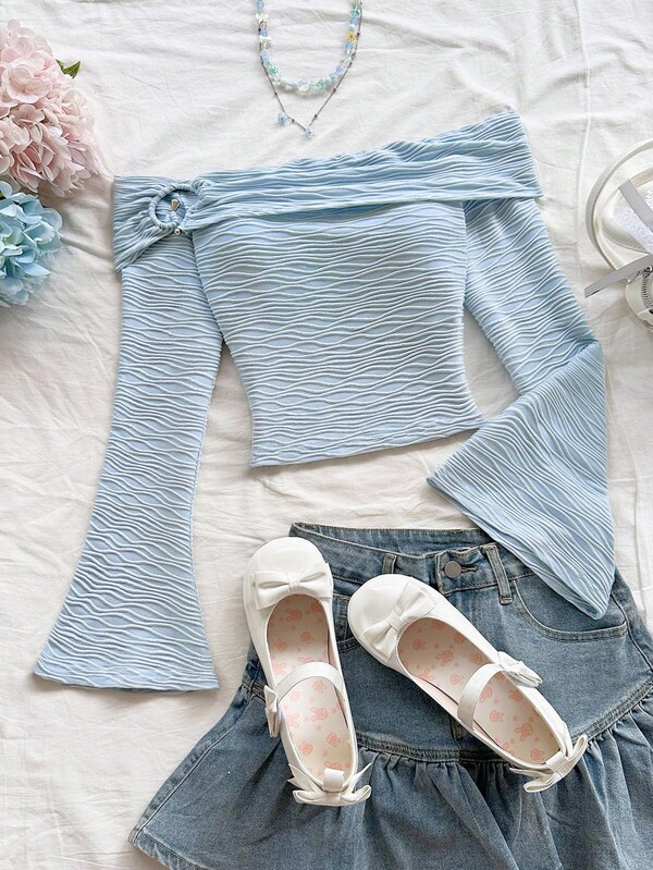 Soleia New Off Shoulder Metal Decor Flare Sleeve Top, Suitable For Party, Date, Afternoon Tea, Beach, Cruise, City Holiday Baby Blue Crop Top Light Blue Off The Shoulder Top Off The Shoulder Top Long Sleeve Baby Blue Off The Shoulder Top Light Blue Top Baby Blue Top Off The Shoulder Crop Top,Party