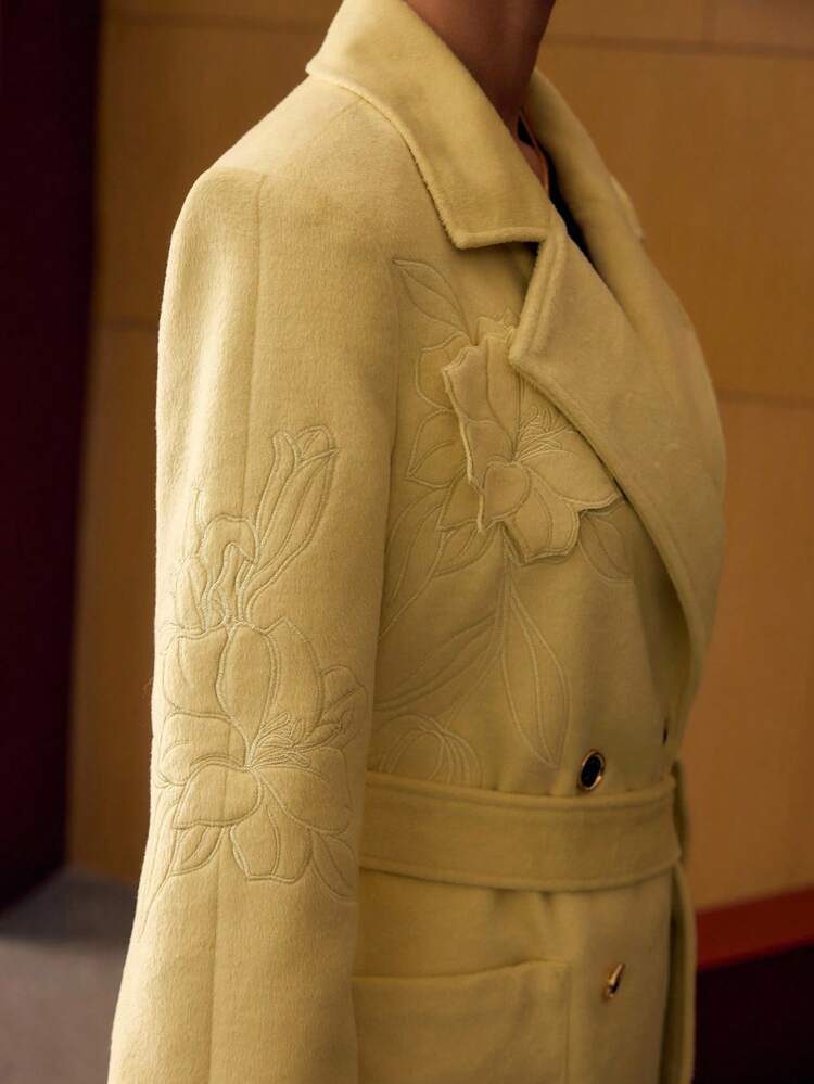 DOUBLE BREASTED OVERCOAT