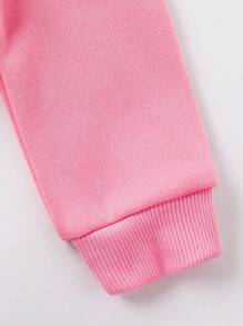 SHEIN Playful Pals Bộ 2 chiếc/Bộ áo nỉ có mũ in hình trái tim và chữ dễ thương cho bé gái và quần nỉ dài tay in hình trái tim, thích hợp cho các buổi đi chơi vào mùa thu/đông - Hồng - Xem 7