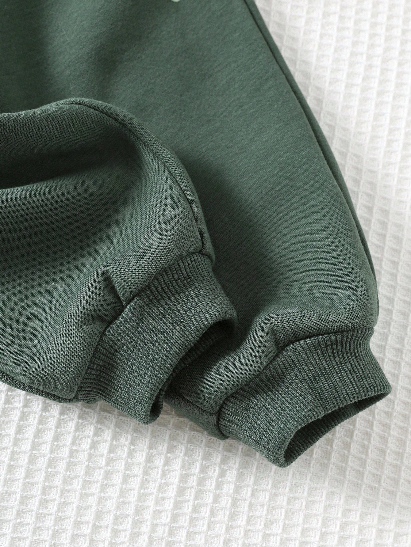 طقم هودي وبنطلون جوغر برسم ديناصور للأطفال (قطعتان...