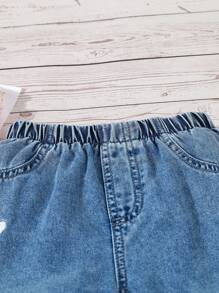 SHEIN Young Girls Y2K Style Jeans, New Fashionable White Heart Embroidered Vintage Medium Blue Washed Loose Straight Leg Denim Pants, Soft & Comfortable Material, Street Casual Versatile Wear, Girls Jeans Wide Leg Jeans