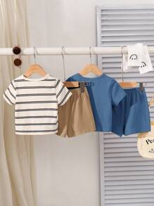SHEIN Conjunto de verano de 4 piezas para bebé niño y niña, que incluye camisetas informales de manga corta con patrones de caricaturas y rayas en estilo coreano y pantalones cortos con cintura elástica y bolsillos prácticos - Azul - Ver 2