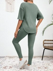 SHEIN 2pcs/Set Maternity Solid Crew Neck Short Sleeve Top And Casual Pants - Green - View 2