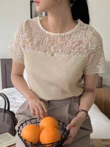 DAZY 女士优雅蕾丝拼布圆领短袖T恤，夏季 - 白色 - 查看 3