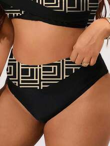 SHEIN Swim Curve 大码纯色及随机几何印花高腰拼接性感优雅沙滩度假女泳裤 - 彩色 - 查看 3