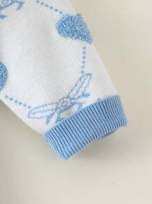 SHEIN 两件套女童毛衣套装，提花爱心图案，可爱简约，日常穿着。女童蓝色毛衣裙套装，女童毛衣裙，幼儿女童毛衣裙套装，女婴蓝白套装，女童春季毛衣裙，幼儿女童毛衣，女童秋季套装，女童冬季服装，儿童秋季服装。 - 藍色 - 查看 5