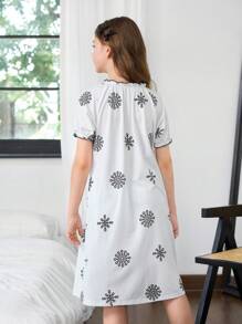 Tween Girls Short Sleeve Dress "Snow Flower Shadow" Princess Sleeve Embroidered Dress Girls Nightgown - Black and White - View 2