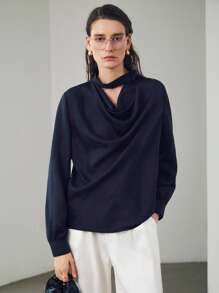 Uhlyne Uhlyne Blusa de manga larga con cuello drapeado y lazo, de seda satinada, de color negro sólido, suelta y cómoda, estilo minimalista, para otoño, apta para el trabajo, profesores, vuelta al colegio, otoño, estilo neutral, casual de negocios, estilo "old money" - Negro - Ver 5