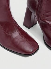 CUCCOO SZL بوت نسائية برقبة طويلة فوق الركبة، ذات كعب سميك مربع الأصبع، بلون بوردو، ذات طابع جريء وأنيق، عالية جداً - عنابي اللون - مشاهدة 6