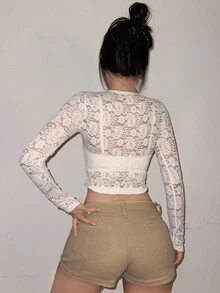 DAZY 女式夏季圆领半开襟修身长袖蕾丝网眼 T 恤，性感休闲上衣 - 米色 - 查看 3