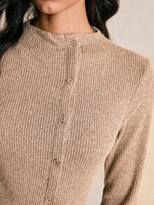 Poéselle 女装 小高领连衣裙 不对称纽扣门襟长袖连衣裙 针织舒适连衣裙 休闲女式纯色休闲长袖迷你连衣裙 棕褐色连衣裙 浅棕色连衣裙 罗纹针织连衣裙 大地色连衣裙 翻领连衣裙 女式秋季连衣裙 秋季连衣裙 女式秋季服装 女式秋季服装 女式冬季服装 女式秋季服装 女式冬季服装 女式冬季服装 女式冬季服装 女式纽扣连衣裙 - 灰色 - 查看 4