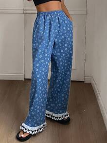 DAZY Pantalones holgados de pijama para mujer con estampado floral de tipo ditsy bordado y dobladillo con volantes, estilo vacacional, otoño - azul real - Ver 7