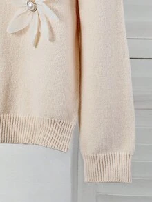 SHEIN كنزة صوفية للبنات المراهقات بتصميم زهور ثلاثية الأبعاد جديدة مع ديكور رقيق وتفاصيل رقعة وحافة مكشكشة، مناسبة للخروجات والحفلات والعودة إلى المدرسة - بيج - مشاهدة 4