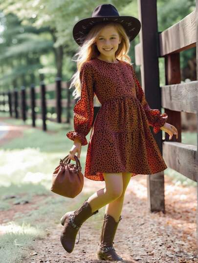 SHEIN Vestido De Manga Acampanada Con Dobladillo De Volantes Para Niña Tween Con Estampado De Dálmata