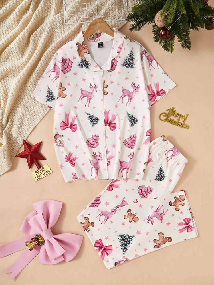 女士粉色圣诞鹿、圣诞树、圣诞礼物、圣诞蝴蝶结、姜饼元素舒适短袖长款开衫睡衣套装 - 粉色 - 查看 4