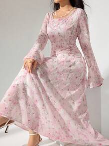 Modelyn Robe longue élégante à manches évasées et taille nouée, mode et charme, printemps/été. Robe en tissu , décontractée et élégante pour femmes en automne, rentrée scolaire, avec patchwork et tissu stretch. - Rose bonbon - Voir 3