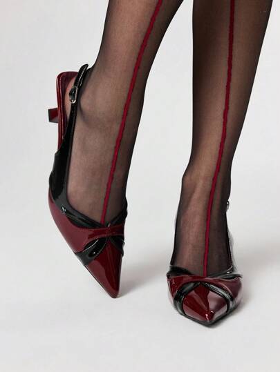 Goth Tacones altos de punta elegantes y de moda, pies descalzos gráciles y generosos